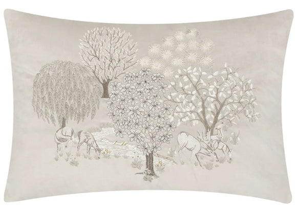 Voyage Maison - Brook Embroidered Velvet Linen £48.50 (10% off RRP)
