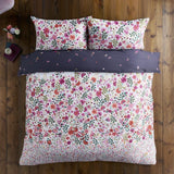 Sara Miller - Ditsy Floral White/Deep Mulberry Bedlinen (15% off RRP)