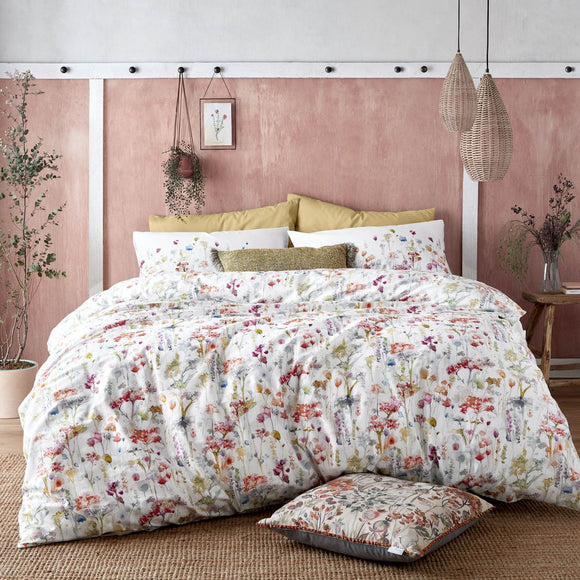 Voyage Maison - Ilinizas Multi Bedlinen (15% off RRP)